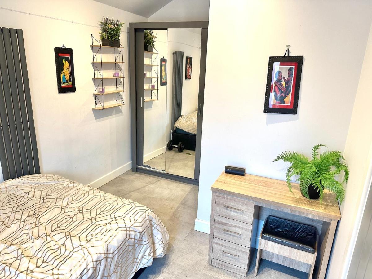 The North Stay Guest Suite Hardingstone Екстер'єр фото